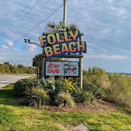 Folly Beach Restaurants – 10+ Epic Places To Try in 2024